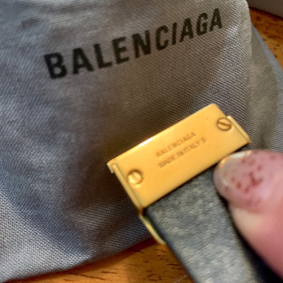 Calfskin black and gold Balenciaga logo bracelet - Picture 4 of 6